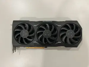 La AMD Radeon RX 7900 XTX alcanza su precio más bajo: disponible por $819