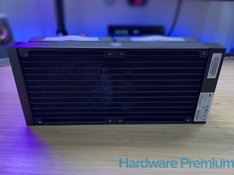 RADIADOR CORSAIR iCUE Link Titan 240 RX RGB