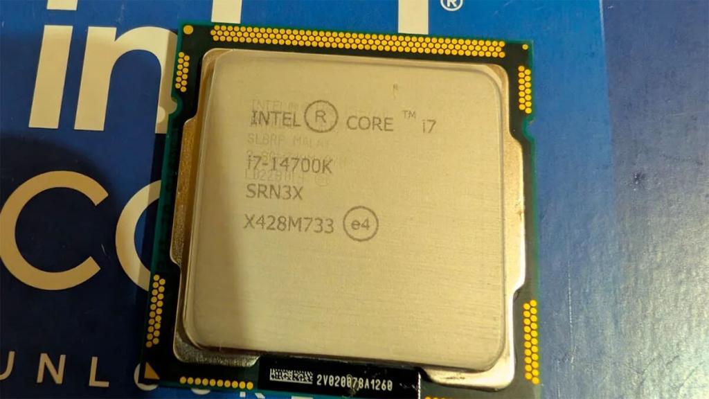 Un usuario de Reddit denuncia en redes como le estafaron al comprar un i7-14700K