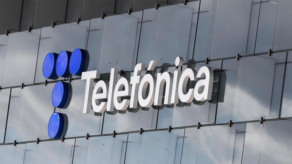 Telefónica multada por robo claves WiFi
