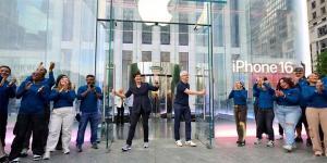 Apple pierde cuota de mercado por limitar el acceso a su IA