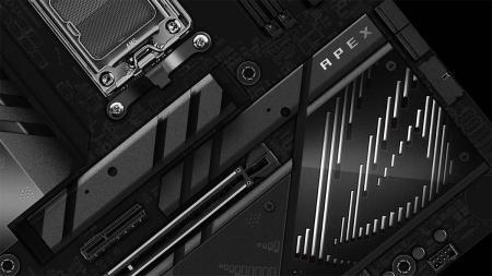 Asus Rediseña el Mecanismo Q-Release Slim de sus Placas Base para Evitar Daños en Tarjetas Gráficas
