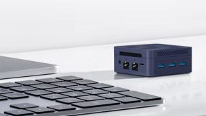 ZX06 es un mini PC Intel Twin Lake de 3.4" económico compatible con tres pantallas 4K
