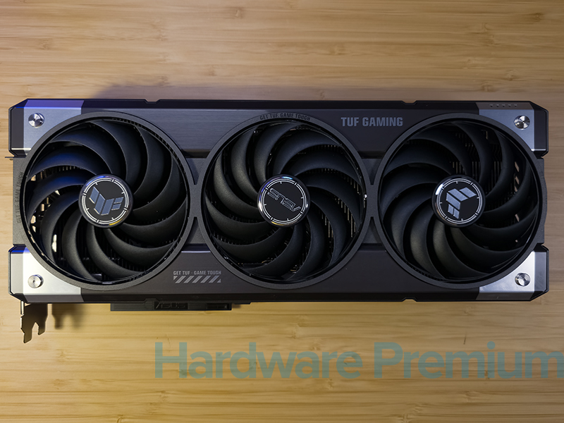 Asus TUF Gaming RTX 5070 Ti muestra su armazón frontal