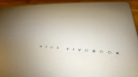Asus Vivobook S 14 OLED m5406w, foto destacada