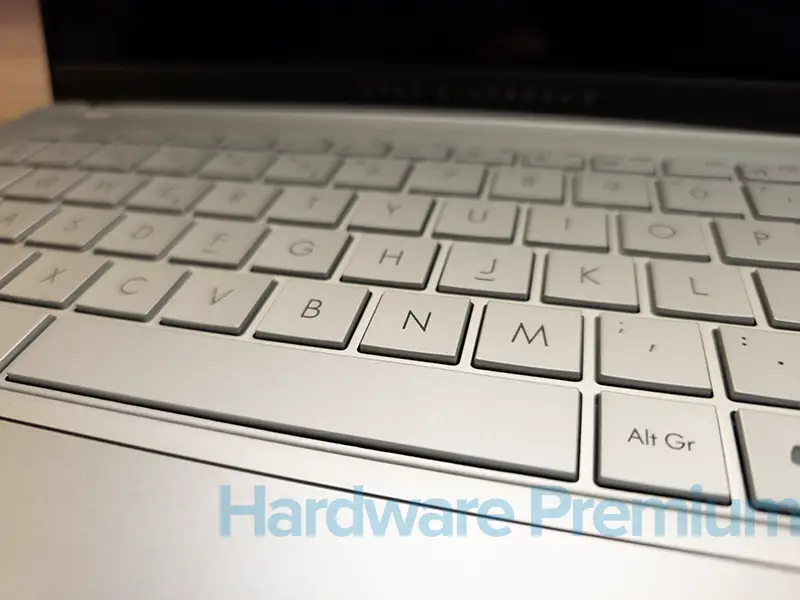 Asus Vivobook S 14 OLED m5406w teclas y teclado