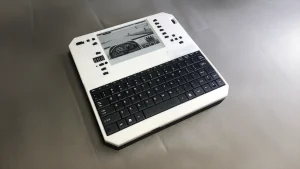 Evertop: el portátil retro con pantalla E Ink que ofrece miles de horas de autonomíaEvertop portátil retro con E Ink y batería de larga duración