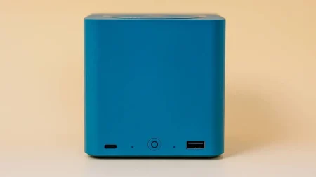 Beelink ME mini: el NAS más compacto con procesador Intel N200 y hasta 6 SSDs