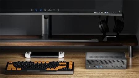 MINISFORUM MS-A2 llega con Ryzen 9 9955HX y red de 10 GbE: potencia extrema en formato mini