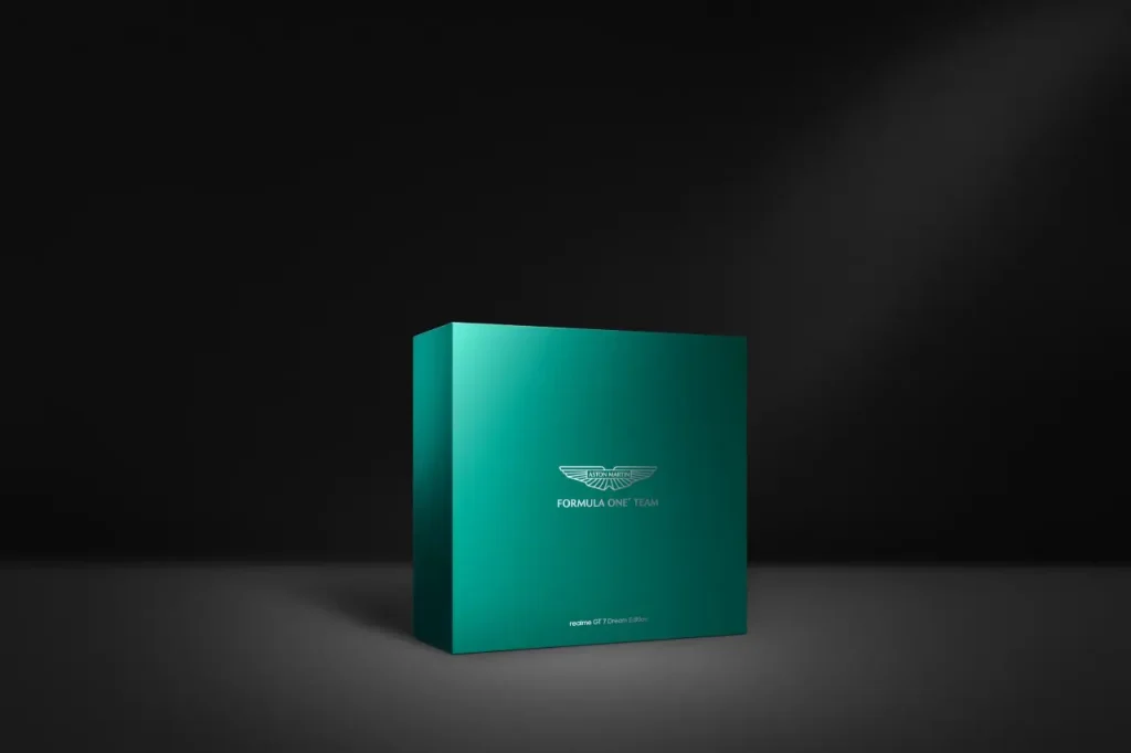 Realme se alía con Aston Martin para lanzar el GT 7 Dream Edition