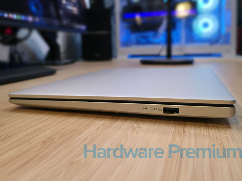 Grosor del Asus Vivobook S14 (M3407H)