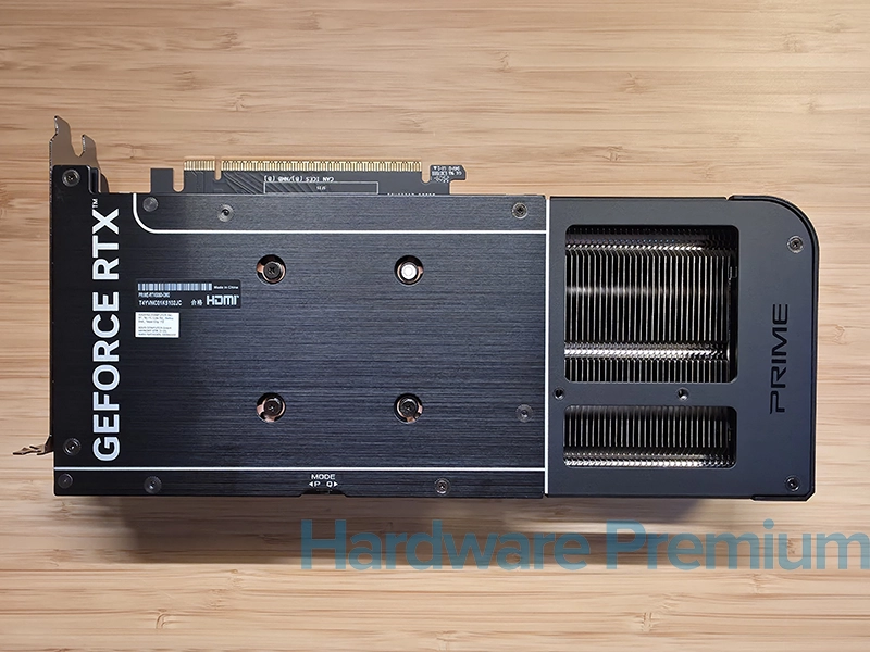 Backplate de aluminio de la ASUS PRIME RTX 5060 8GB