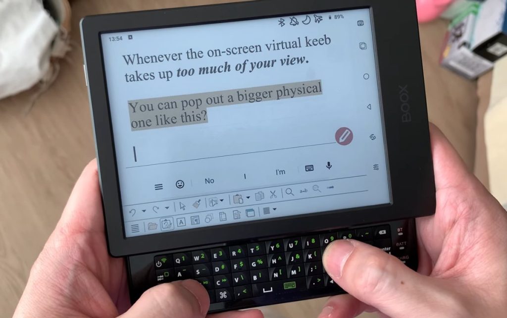 DIY UMPC con pantalla E Ink a color: el Onyx BOOX Poke 2 se transforma en mini portátil