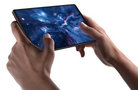 Lenovo Legion Tab Y700 Gen 4 llega con Snapdragon 8 Elite y mando opcional para jugar como en consola