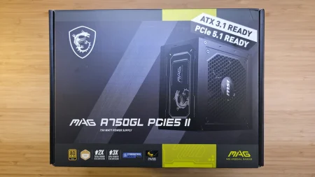 Vista del embalaje de la MSI MAG A750GL PCIE5 II