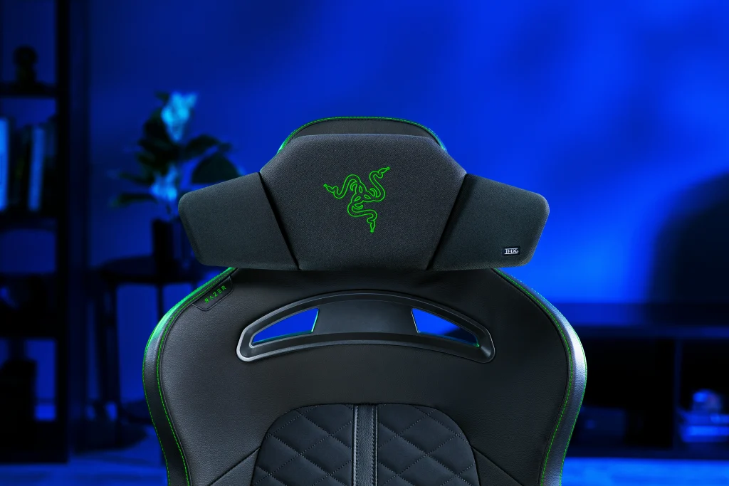 Razer Clio colocado en una silla
