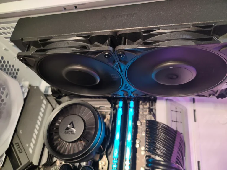Arctic Liquid Freezer III Pro 240, Review en Español