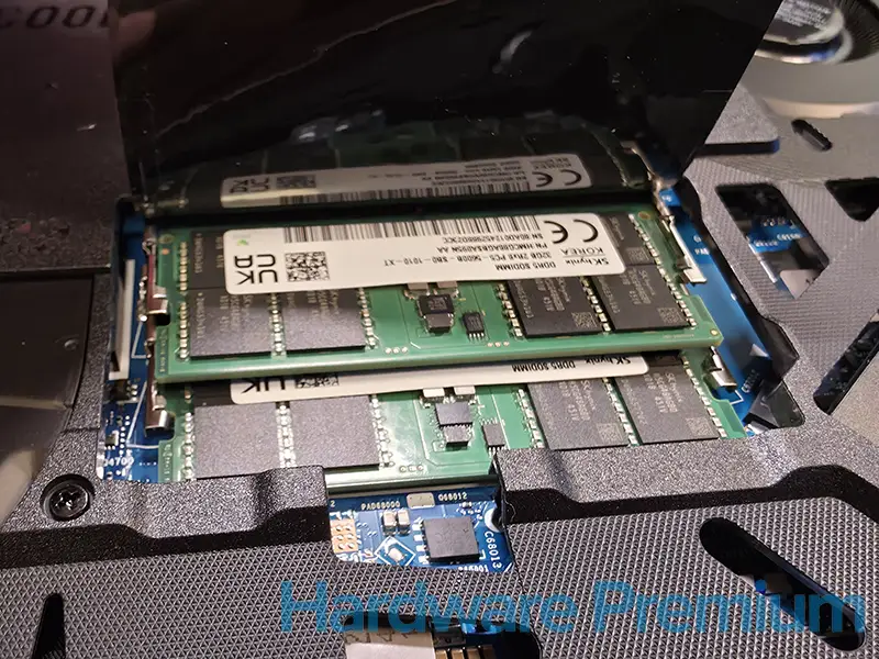 memorias sodimm no soldadas del ASUS ROG STRIX SCAR 18 (2025) G835L