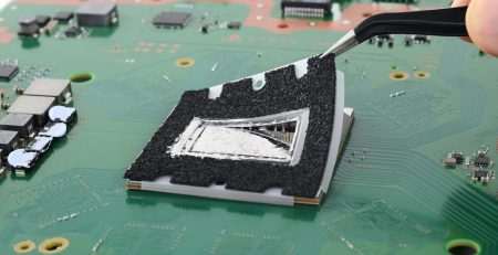 Sony PlayStation 5 Pro: el metal líquido podría estar causando más fallos