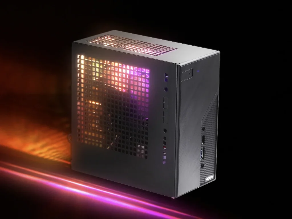 ASRock lanza una versión renovada del DeskMini X600 con USB4 y soporte para Ryzen 8000G