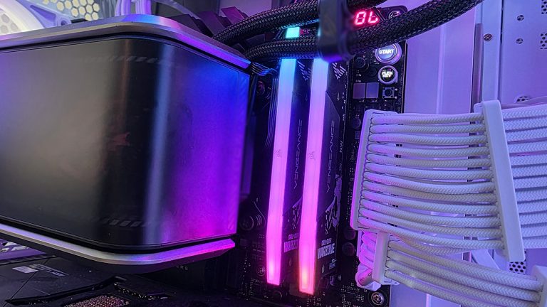 Corsair Vengeance RGB DDR5 Warzone Edition, personaliza tu PC con tu juego favorito