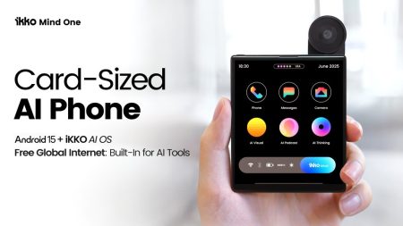 iKKO Mind One: el mini smartphone con cámara giratoria de 50 MP y cerebro AI