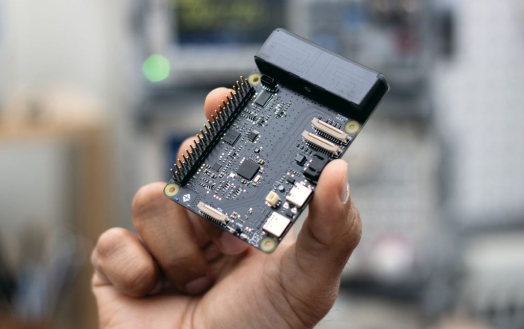 Particle Tachyon: el mini PC con 5G y alma de smartphone ya se puede comprar