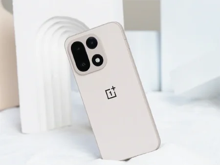 OnePlus 15 presume de cámara con Snapdragon 8 Elite Gen 5 y motor propio de imagen