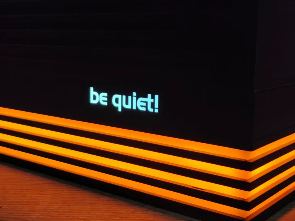 Light Base 600 DX: el panorámico cubo que encaja en cualquier setup Light Base 600 DX: el panorámico cubo que encaja en cualquier setup