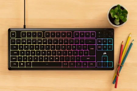 Corsair K55 Core TKL RGB: compacto, esencial y lleno de personalidad