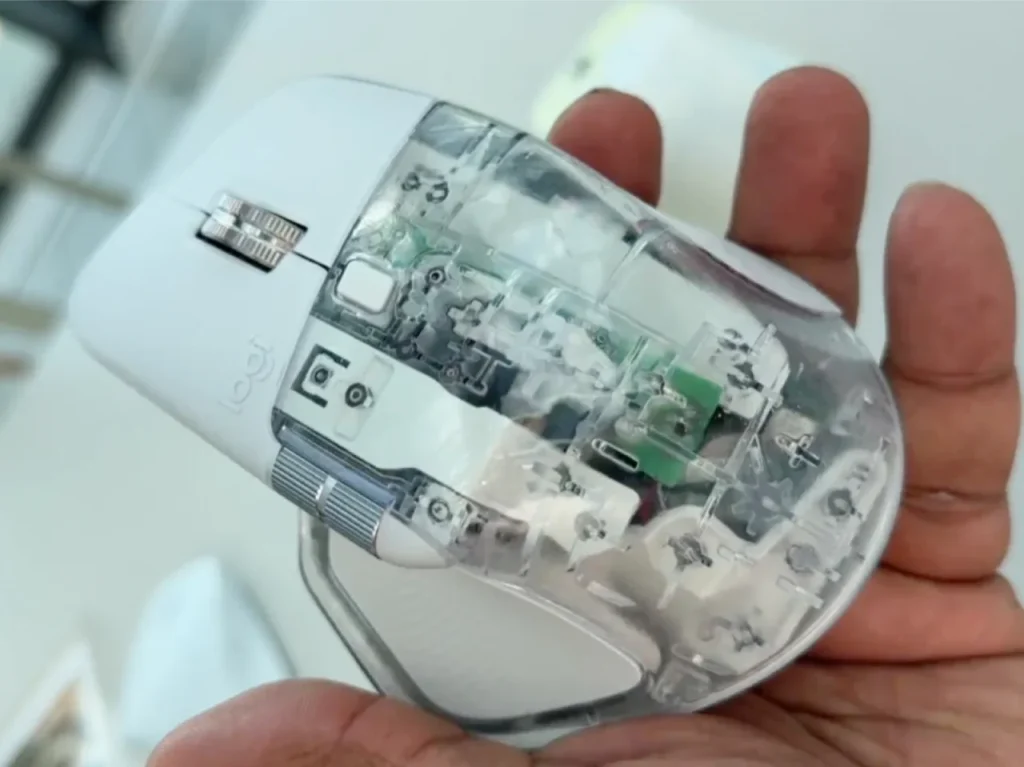 Logitech MX Master 4 sorprende con un modelo transparente durante su evento de lanzamiento