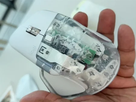 Logitech MX Master 4 sorprende con un modelo transparente durante su evento de lanzamiento