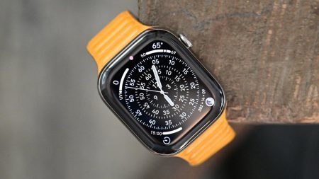 Apple desactiva la sincronización Wi-Fi del Apple Watch en Europa para evitar abrir su hardware a terceros