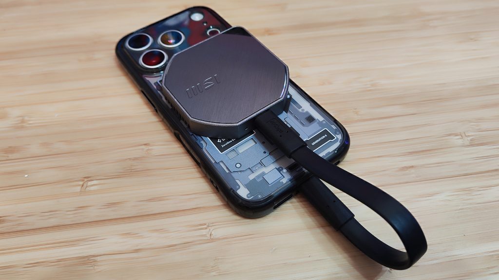 MSI DATAMAG 40 Gbps, lo probamos en el día a día: rápido, compacto y con matices importantes