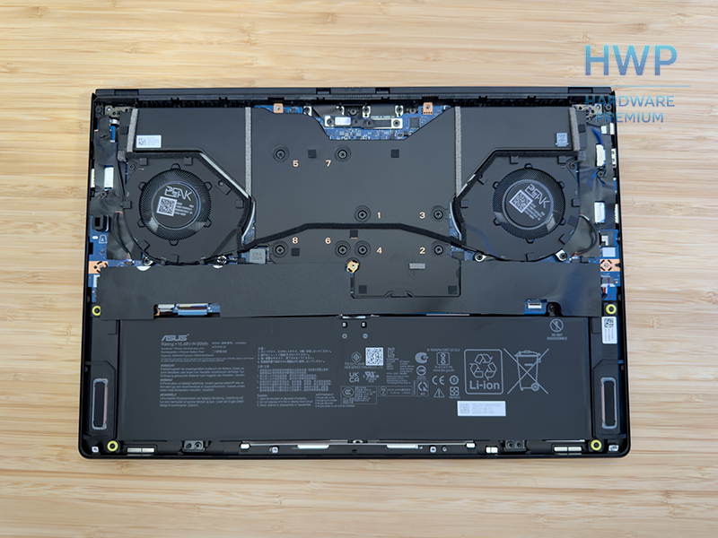 Diseño interno del ASUS ProArt P16 H7606WX