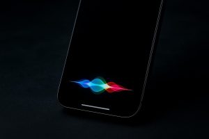 Siri sigue fallando, pero Apple quiere que cambie de golpe Siri sigue fallando, pero Apple quiere que cambie de golpe