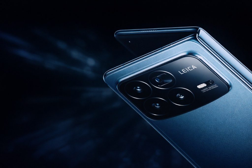 Xiaomi retrasa su nuevo plegable, ahora más cerca del Galaxy Z Fold 8