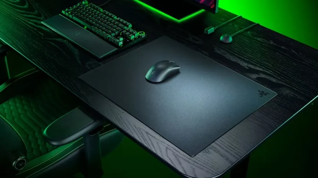 Razer estrecha el Atlas Pro hasta 1,9 mm y lanza su base de cristal más fina