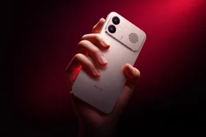 El Redmi K90 Max debutará el 21 de abril con 165 Hz y ventilador integrado