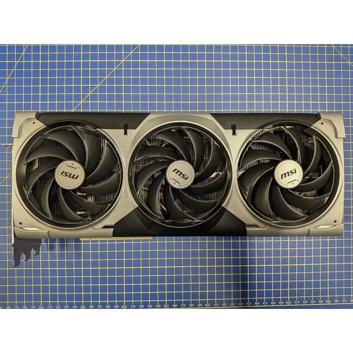 LDLC vende RTX 5090 defectuosas desde 1.499 euros y no admite devolución