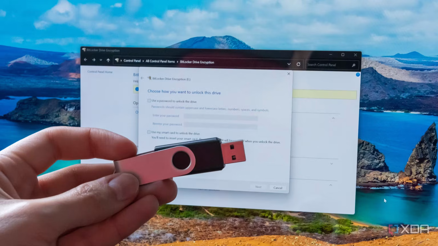 El «pendrive del pánico»: un simple USB puede saltarse el cifrado BitLocker en Windows 11