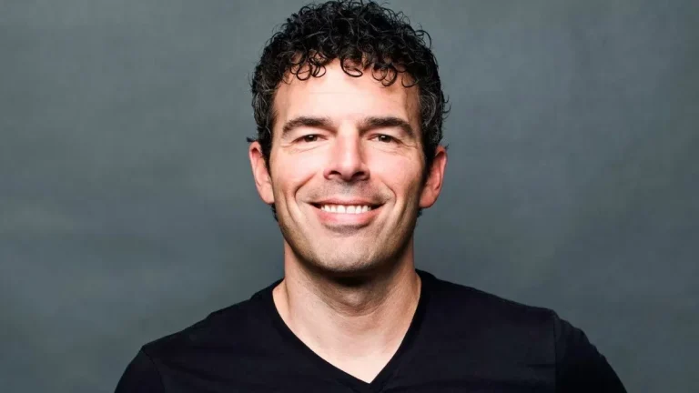 Casey Hudson carga contra la IA generativa mientras Arcanaut apunta a 2030