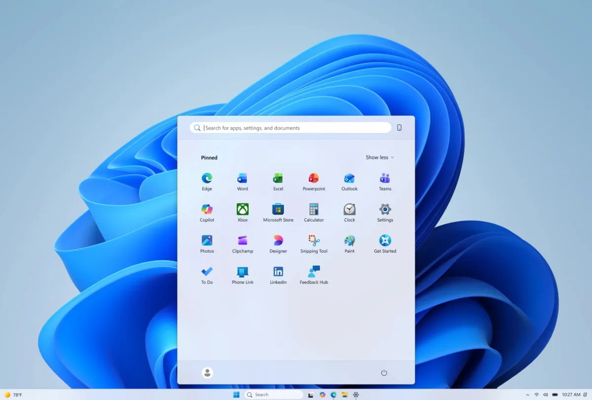 You can finally change the size and position of the taskbar in Windows 11 3