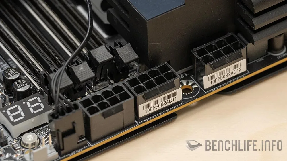 GIGABYTE Z990 imagen 1