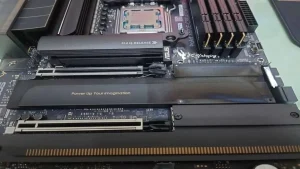 La RTX 5090 deja marcas térmicas en una placa ASUS tras 6 meses La RTX 5090 deja marcas térmicas en una placa ASUS tras 6 meses