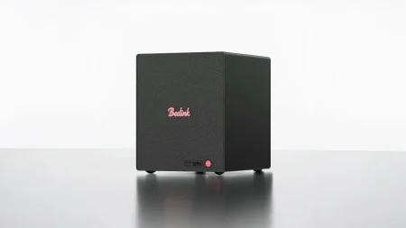 Beelink mezcla mini PC y NAS en el ME Pro 370 con hasta 132 TB Beelink mezcla mini PC y NAS en el ME Pro 370 con hasta 132 TB