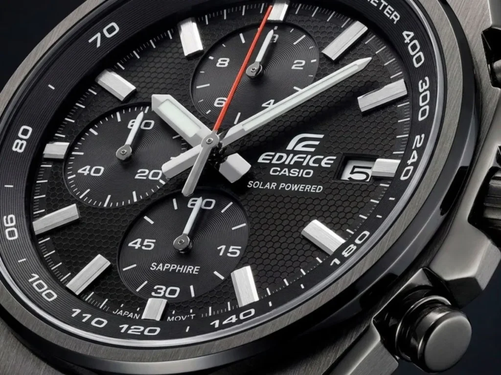 El Casio Edifice EFS-S660PB aparece con acabado gunmetal y 38,3 mm El Casio Edifice EFS-S660PB aparece con acabado gunmetal y 38,3 mm