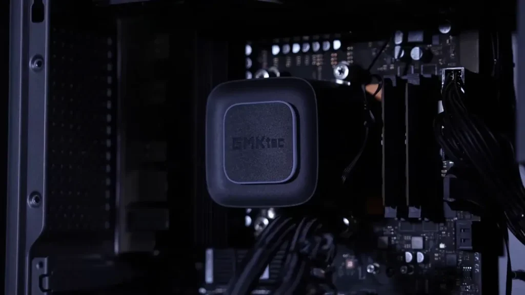 GMKTEC NEO X1 PC (6)