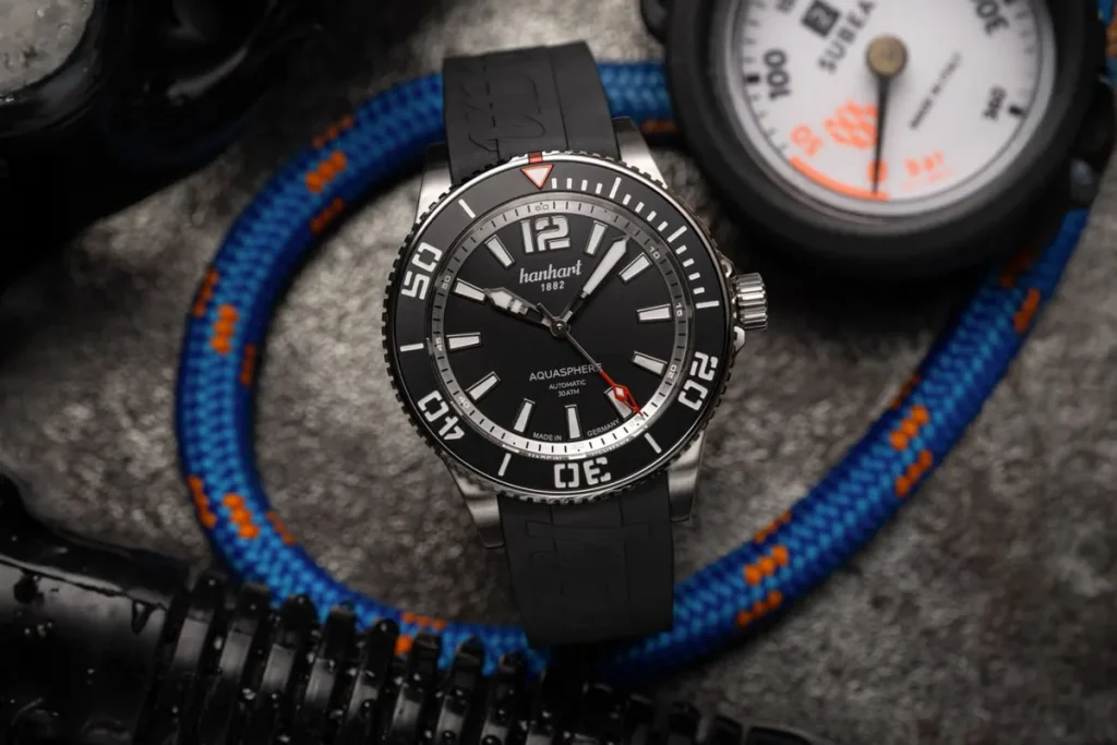 Hanhart lanza el Aquasphere en un acabado negro mate que redefine su reloj de buceo Hanhart Aquasphere — Hanhart lanza el Aquasphere en un acabado negro mate que redefine su reloj de buceo