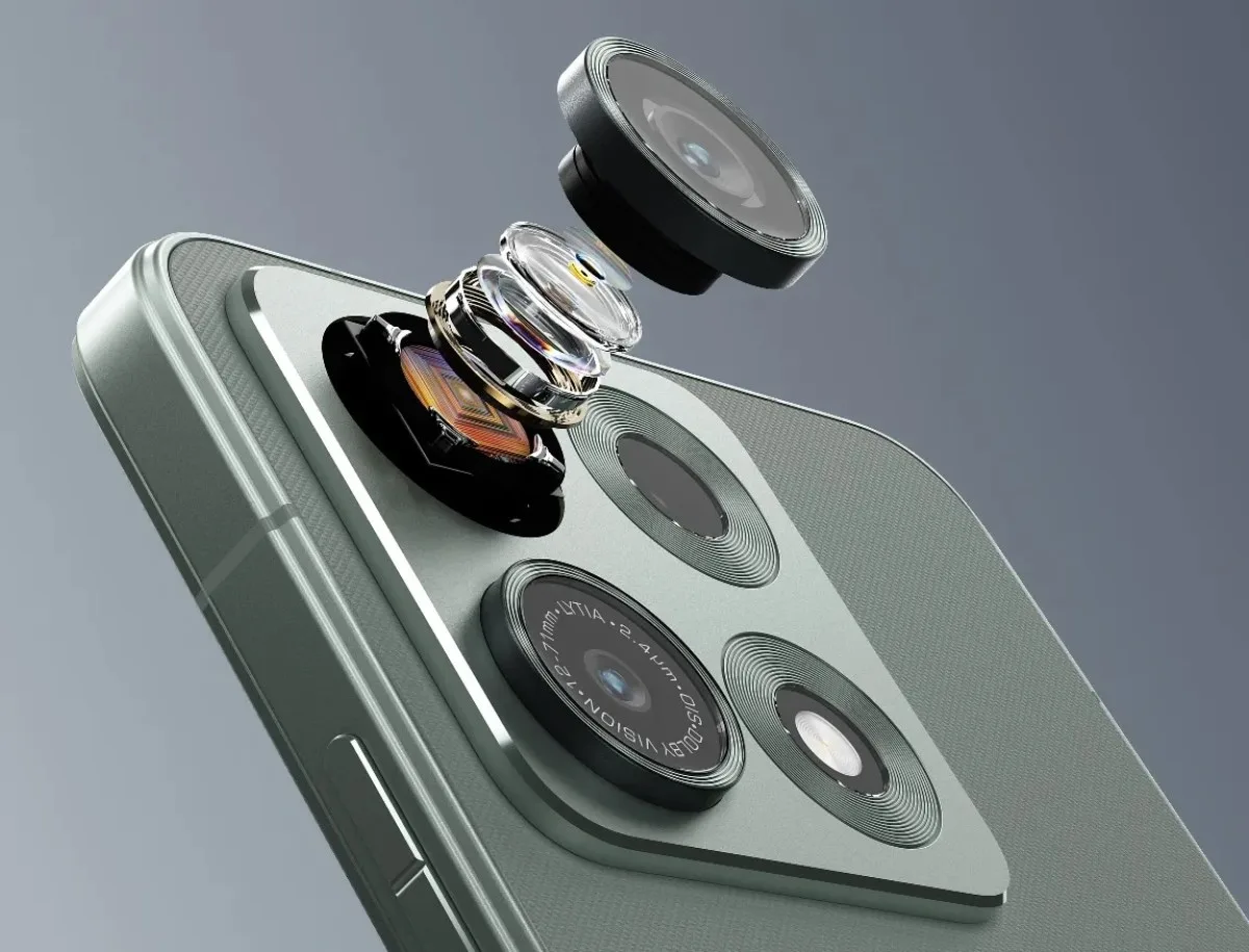 Motorola Edge 70 Max is official with a 7,100mAh battery and 6.8-inch display